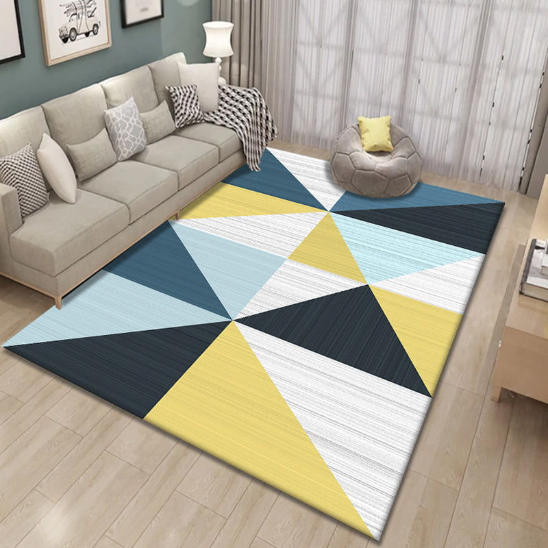 Multicolor Nordic Indoor Rug Polyester Triangle Print Rug Non-Slip Backing Area Rug for Living Room