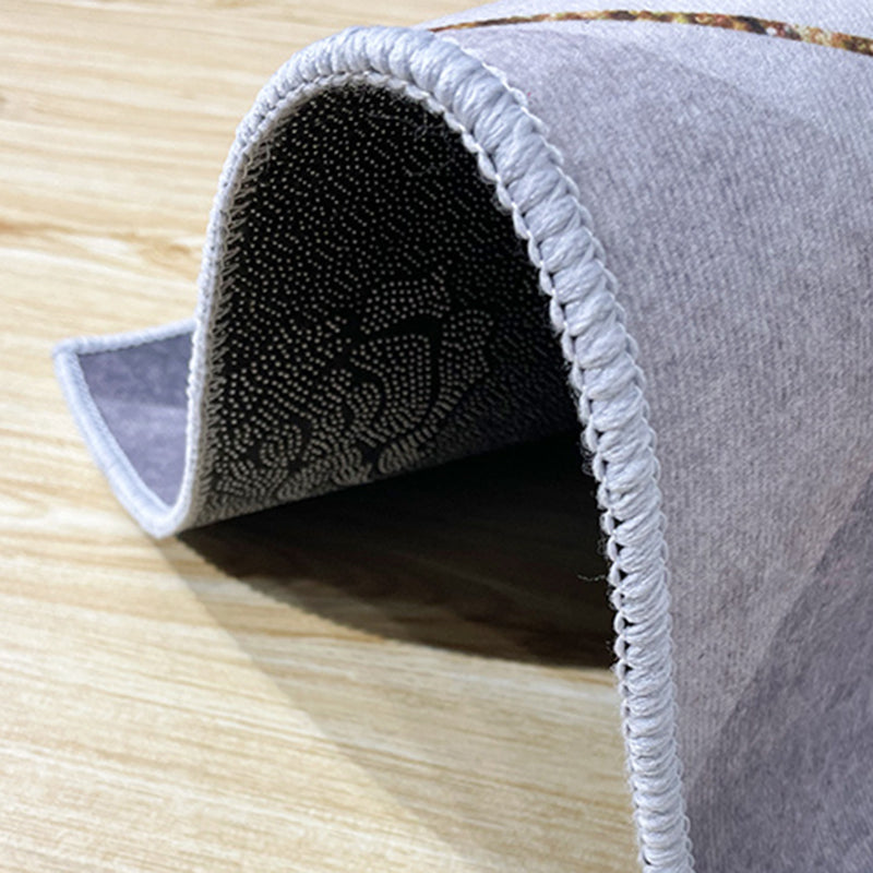 Grey Tone Modern Indoor Rug Polyester Triangle Print Carpet Non-Slip Backing Rug for Home Decoration