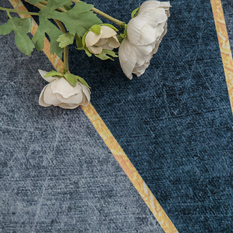 Mehrfarbiger nordischer Innenteppich aus Polyester mit geometrischem Druck, rutschfester Teppich für die Inneneinrichtung