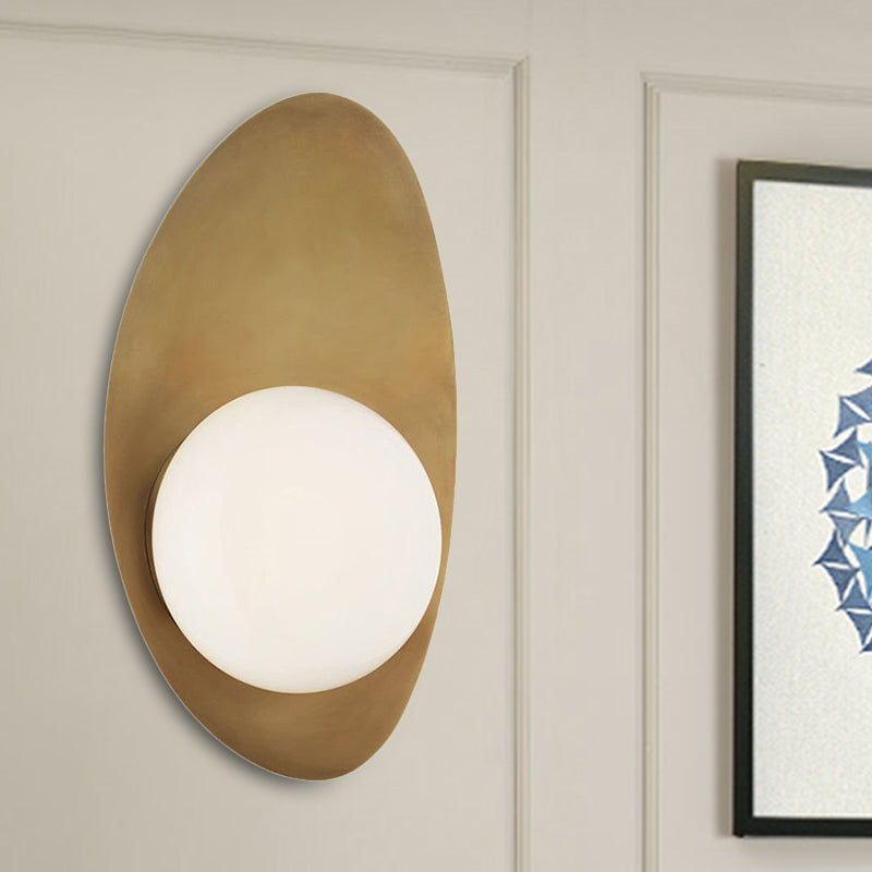 Metal Bend Wall Lamp Minimalist 1 Head Gold Sconce Light Fixture with Opal Glass Shade