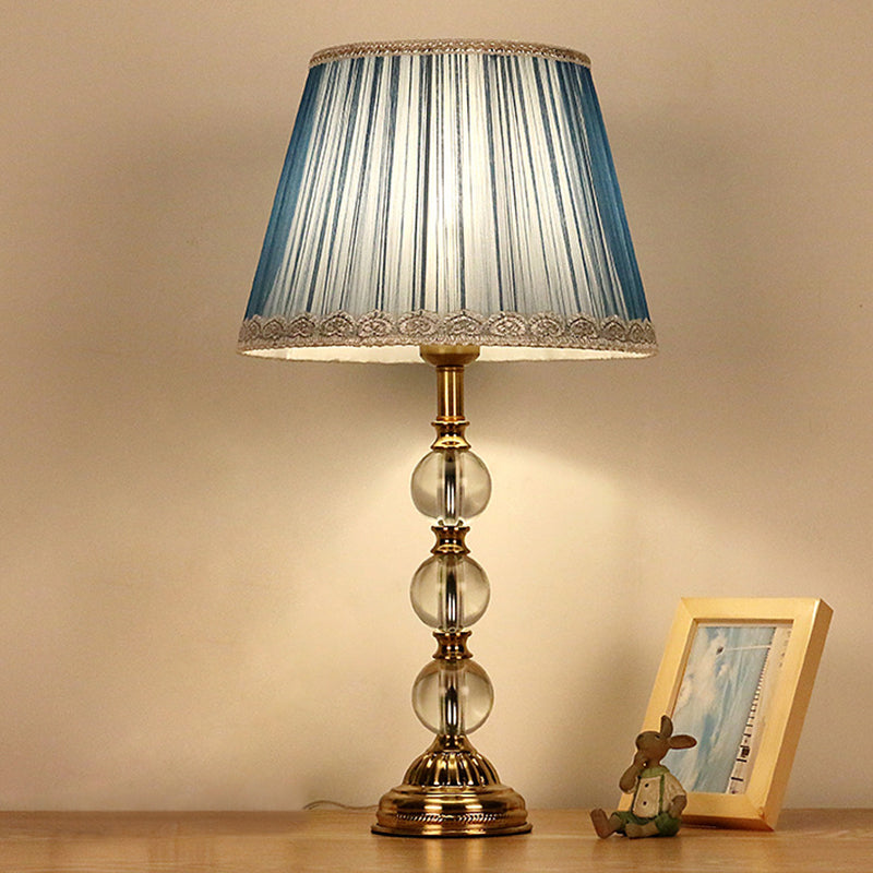 Lampe de table de nuit à abat-jour plissé classique, 1 lampe de chevet en tissu bleu pour chambre à coucher avec décoration en cristal
