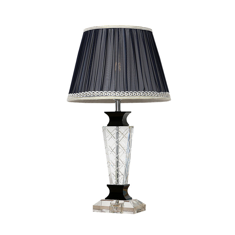 Lampe de table de chevet conique noire de style traditionnel, lampe de table de chambre à coucher à 1 lumière avec base en cristal