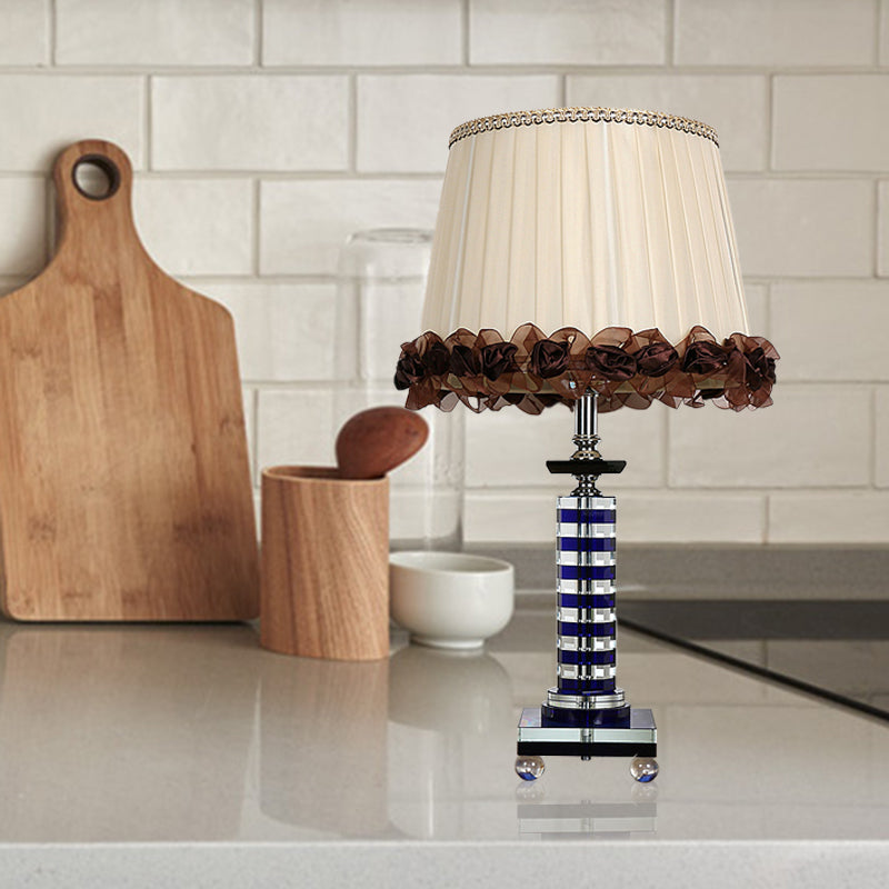 Crystal Beige Night Light Tower a forma di 1 Lampa da comodino in stile tradizionale Light per soggiorno