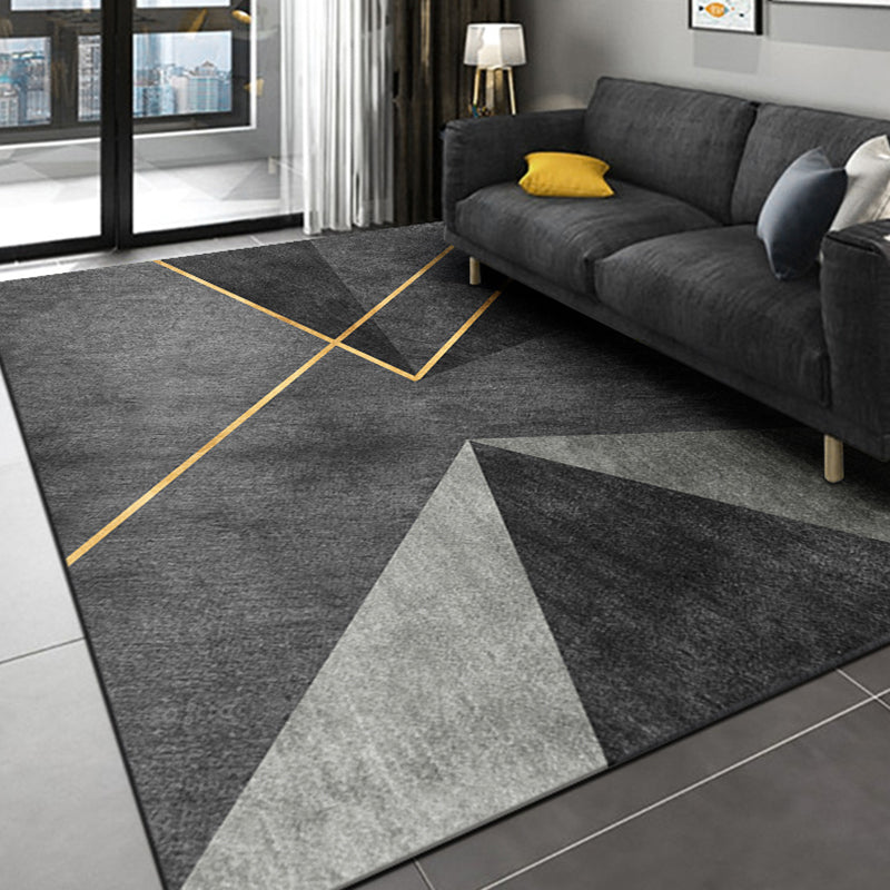 Color Mixed Triangle Rug Polyester Minimalist Carpet Non-Slip Backing Indoor Rug for Home Decoration