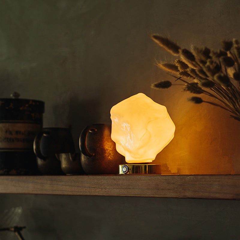 Lámpara de mesa de oro de 1 luces de color nocturna de vidrio en forma de piedra
