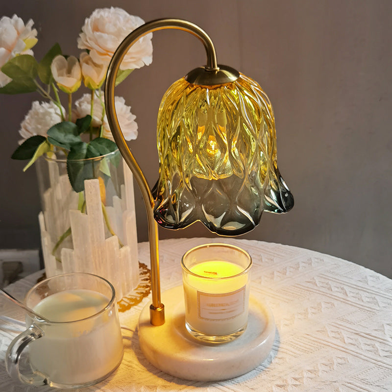 Lampe de chevet de fleur de cire de fleur