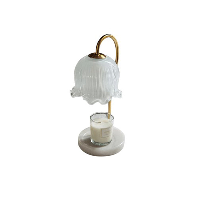 Lampe de chevet de fleur de cire de fleur