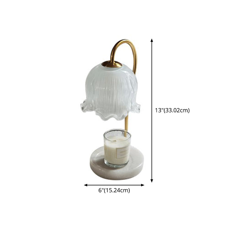 Lampe de chevet de fleur de cire de fleur