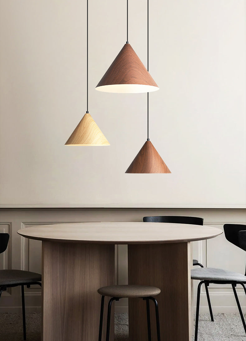 Bois moderne suspendu au plafond cône 1-Light Pendant Light pour salle à manger