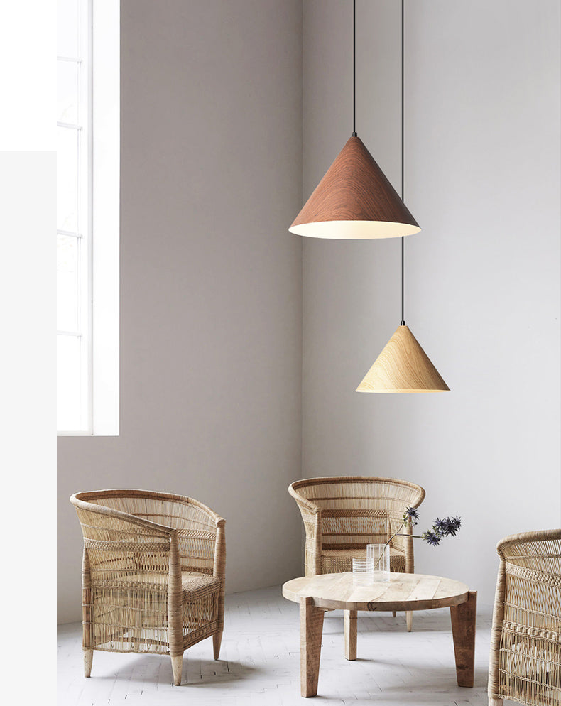 Bois moderne suspendu au plafond cône 1-Light Pendant Light pour salle à manger