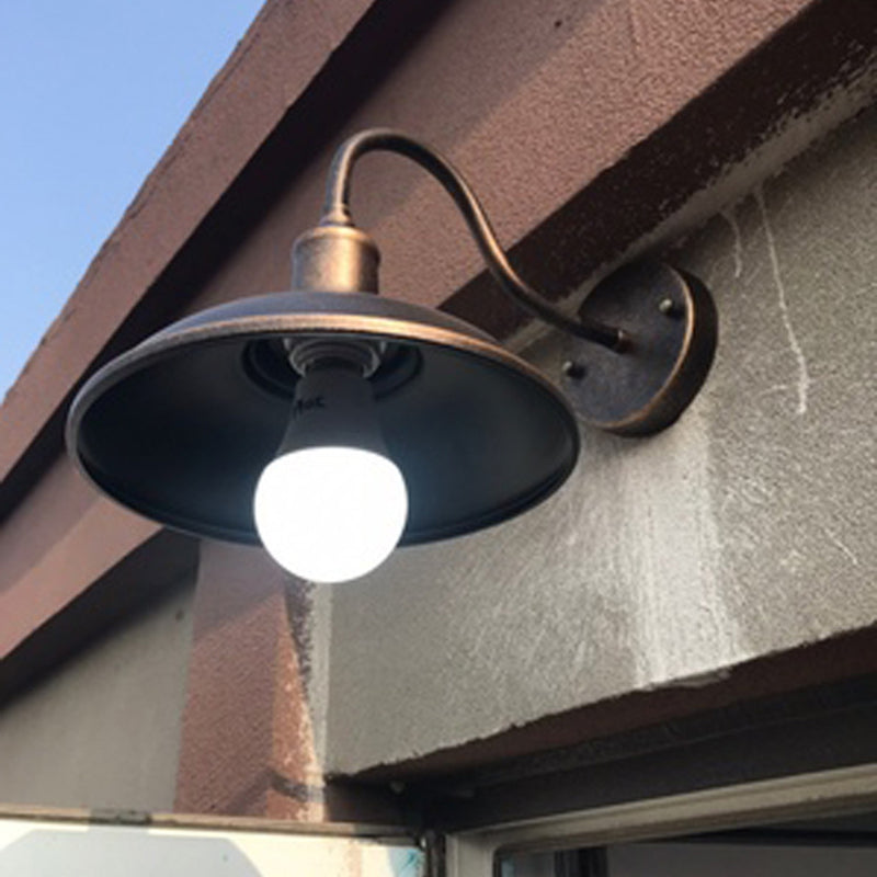 Antique Schwanenhalsstamm Wandleuchter Metall 1-Licht-Wandmontage in schwarzem und gealtertem Messing