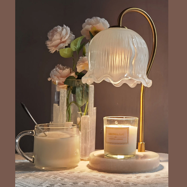 Lampe de chevet de fleur de cire de fleur