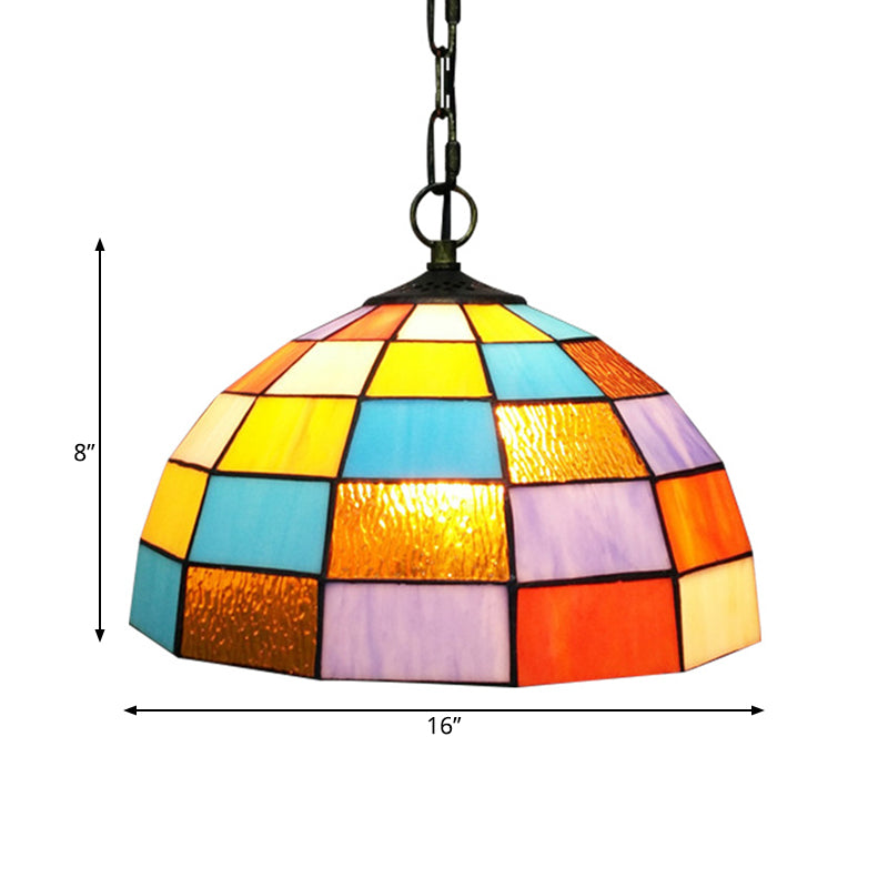 1 Lichte woonkamer hangende plafondlicht barokke zwarte hanger met koepelvormige oranje gesneden glazen schaduw