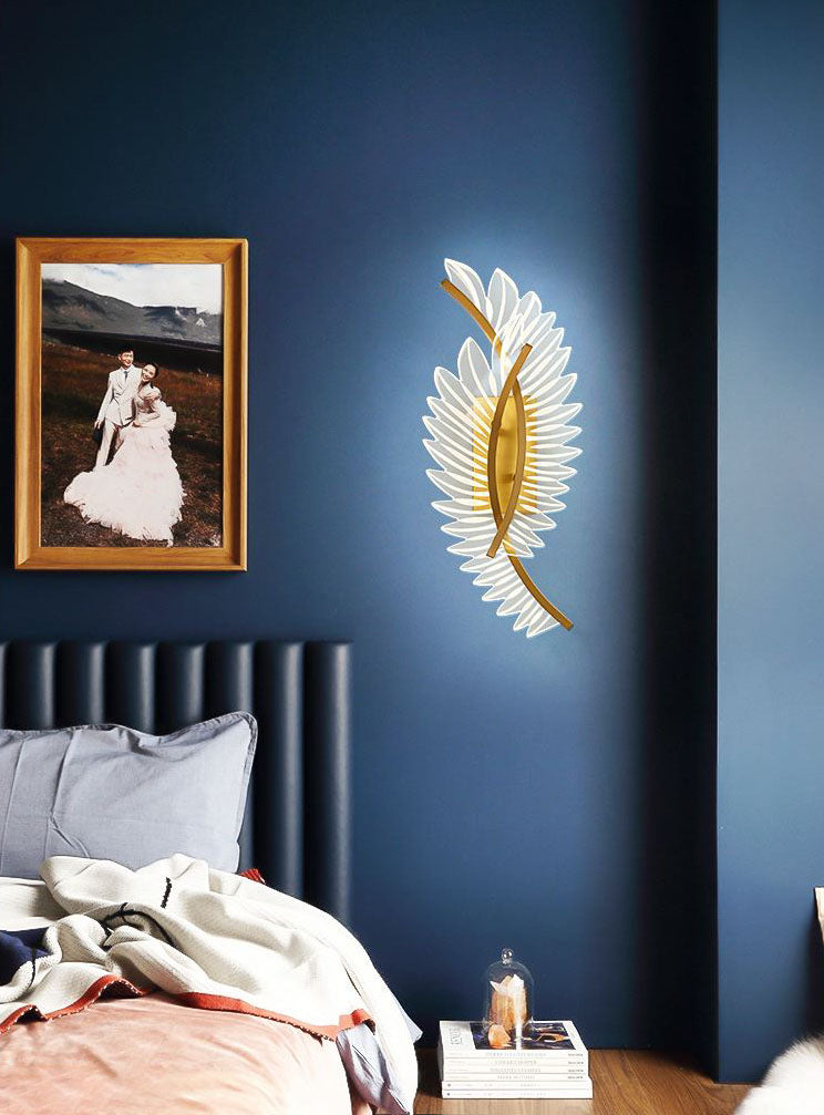 Contemporary Copper Acrylic Wall Mounted Lighting LED Wall Sconce for Bedroom