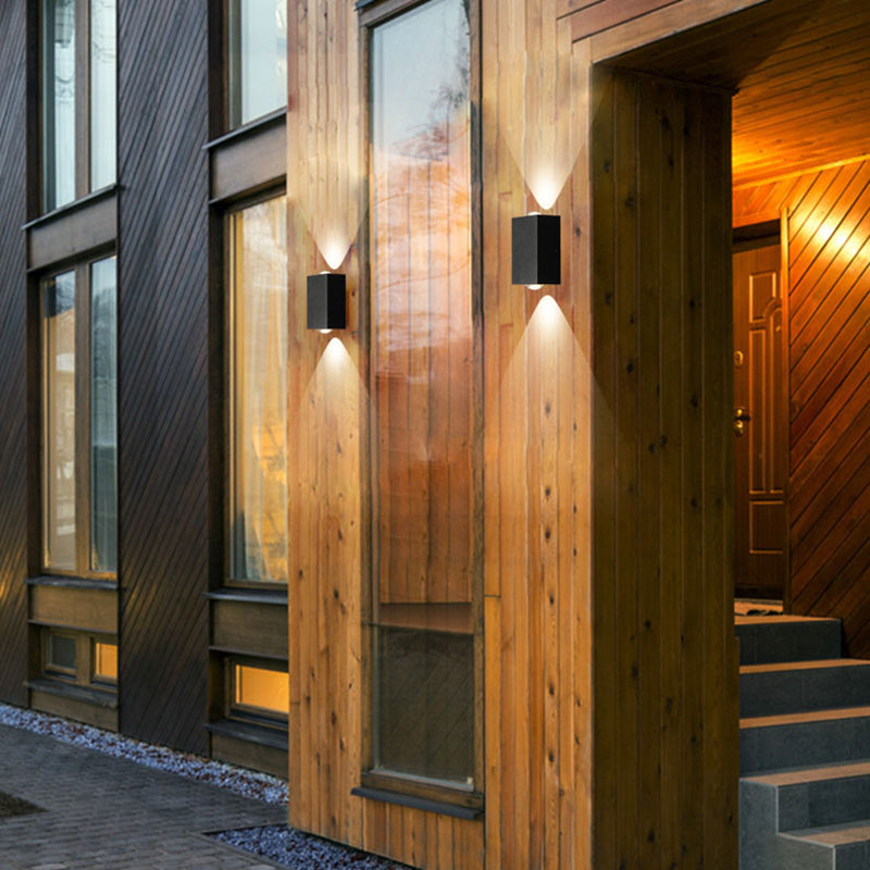 Black Geometric LED Wall Lamp in Modern Concise Style Aluminium Wall Sconce with Glass Shade