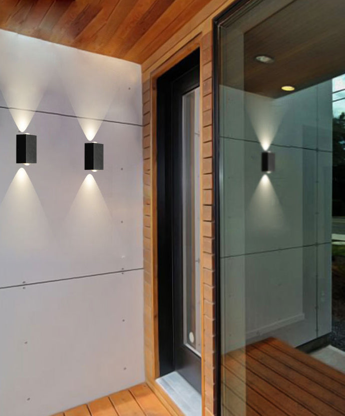 Black Geometric LED Wall Lamp in Modern Concise Style Aluminium Wall Sconce with Glass Shade