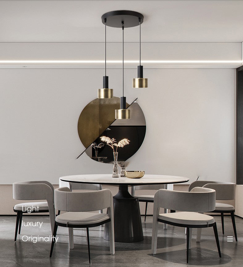 Lampe suspendue noire à 3 légers dans un pendentif en métal de style luxe moderne Lumière en métal pour salle à manger