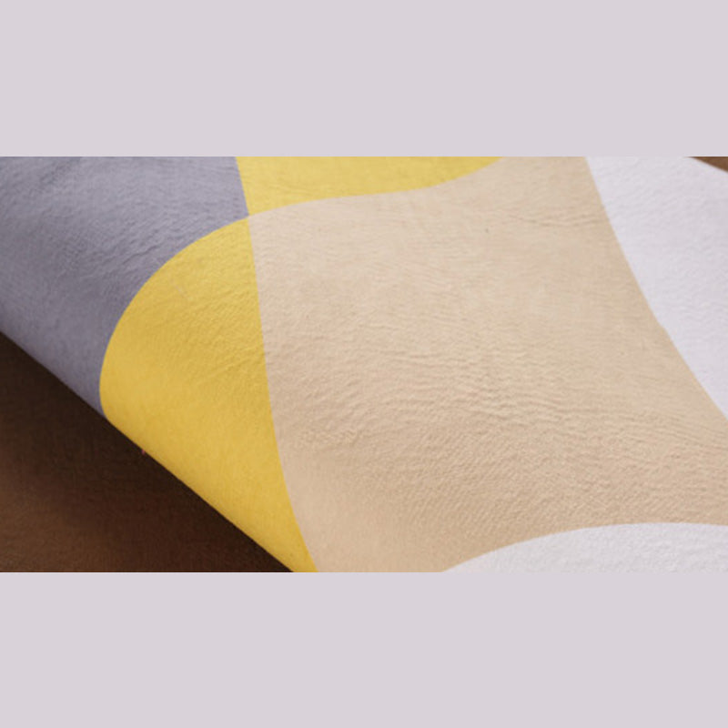 White Tone Simple Area Carpet Polyester Plant Print Area Rug Non-Slip Backing Carpet for Living Room