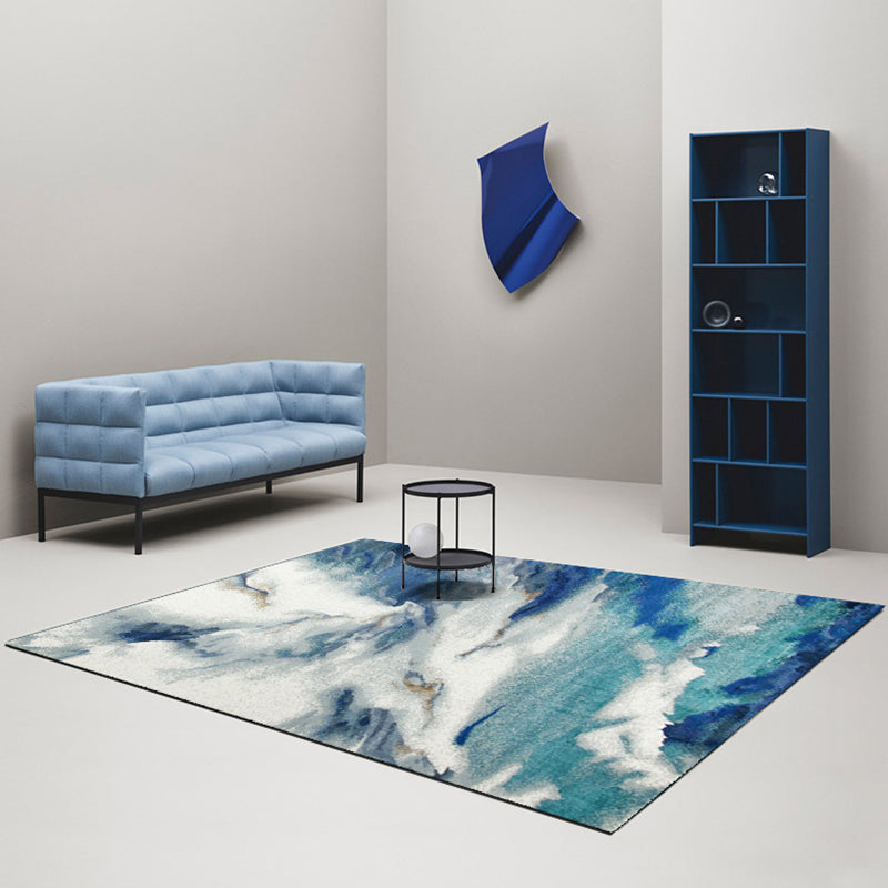 Simple Gradient Traces Carpet Blue Tone Polyester Rug Stain Resistant Carpet for Home Decoration