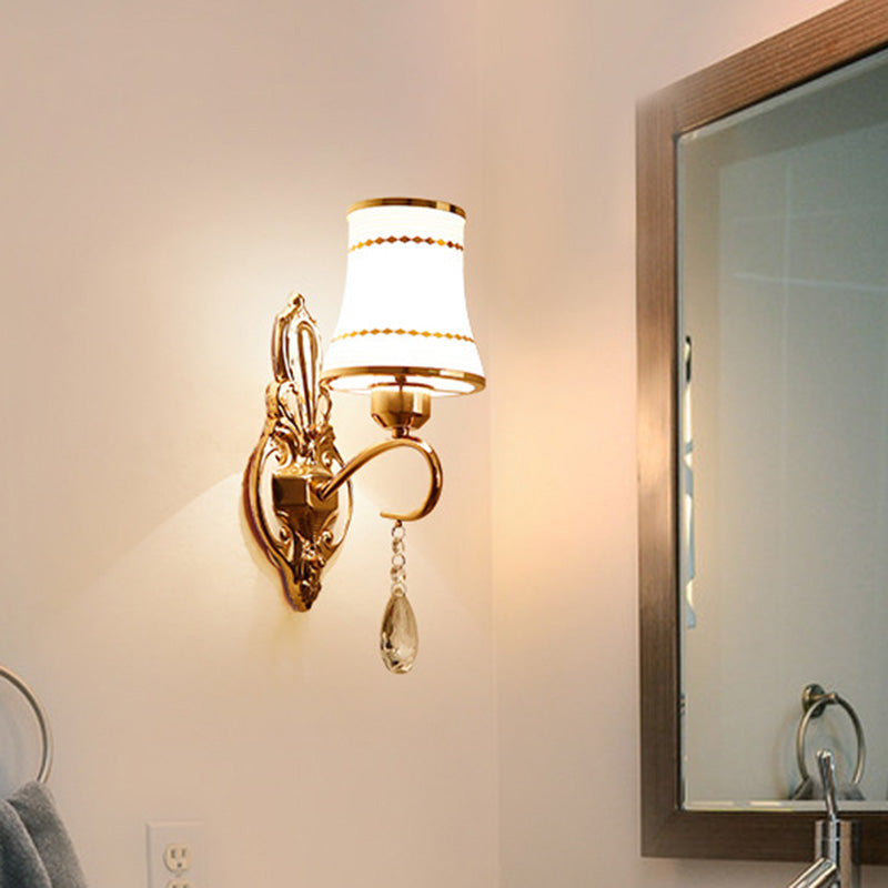 Crystal Flared Wall Mounted Lamp Vintage 1 Head Living Room Sconce Light Fixture in Gold