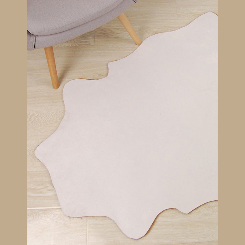 Fashionable Brown Animals Pattern Rug Polyester Area Carpet Stain Resistant Area Rug for Home Decor