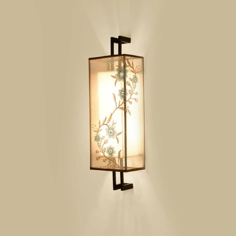 Éclairage de mur en métal à style simple à 1 lumière