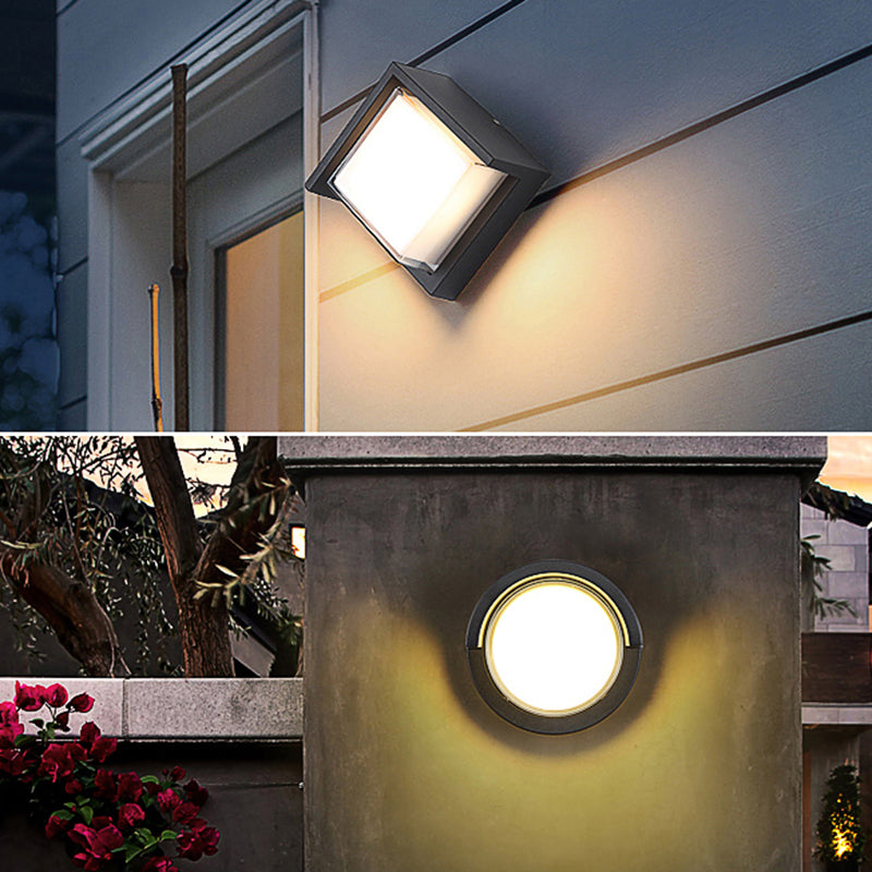 Modern Simple Style Rectangular Shade Wall Sconce Metal 1 Light Sconces in Black Finish