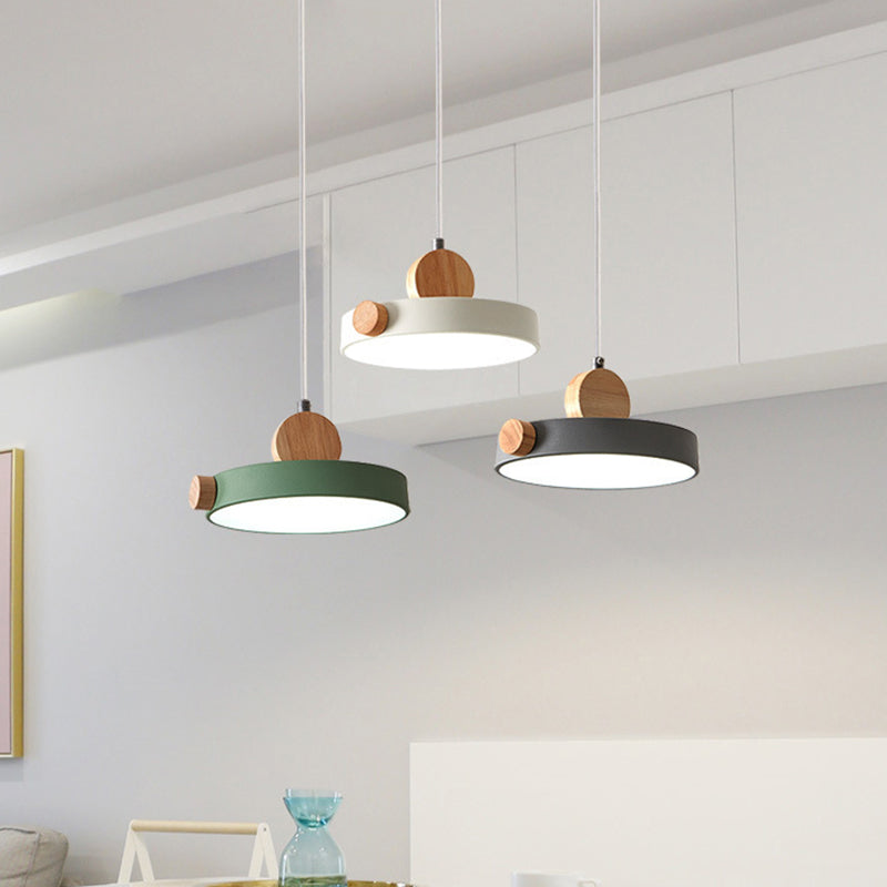 Acrylic Circular LED Hanging Lamp in Modern Concise Style Iron Macaron Pendant Light for Dining Room