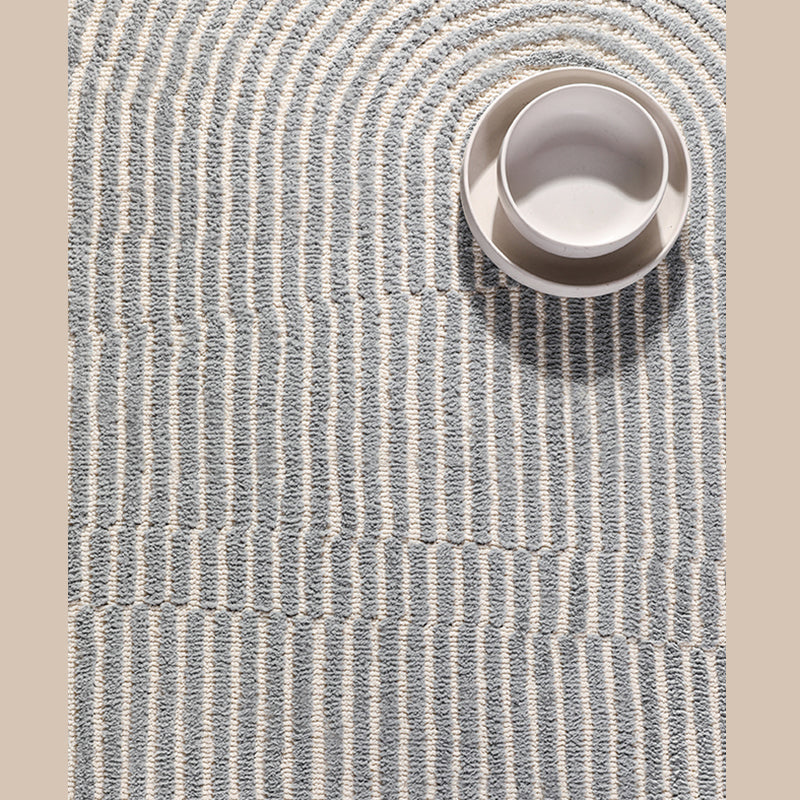Stylish Grey Modern Rug Polyester Stripe Pattern Area Carpet Non-Slip Backing Rug for Home Decor