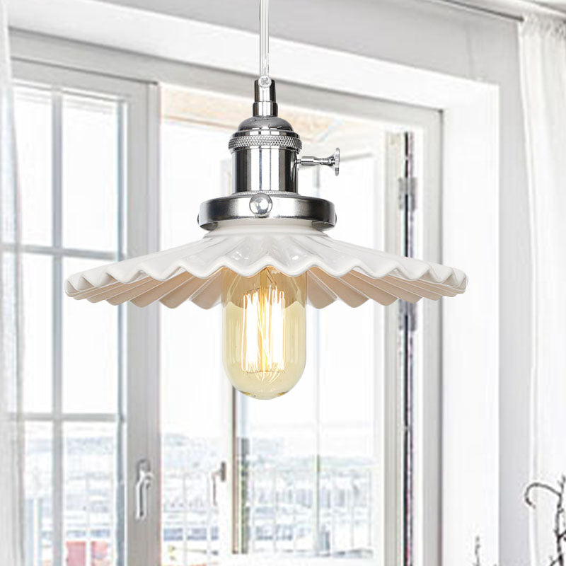 Industrial Scalloped Edge Hanging Light Fixture Ceramic 1 Bulb Dining Room Pendant Ceiling Light in Black/Bronze/Brass