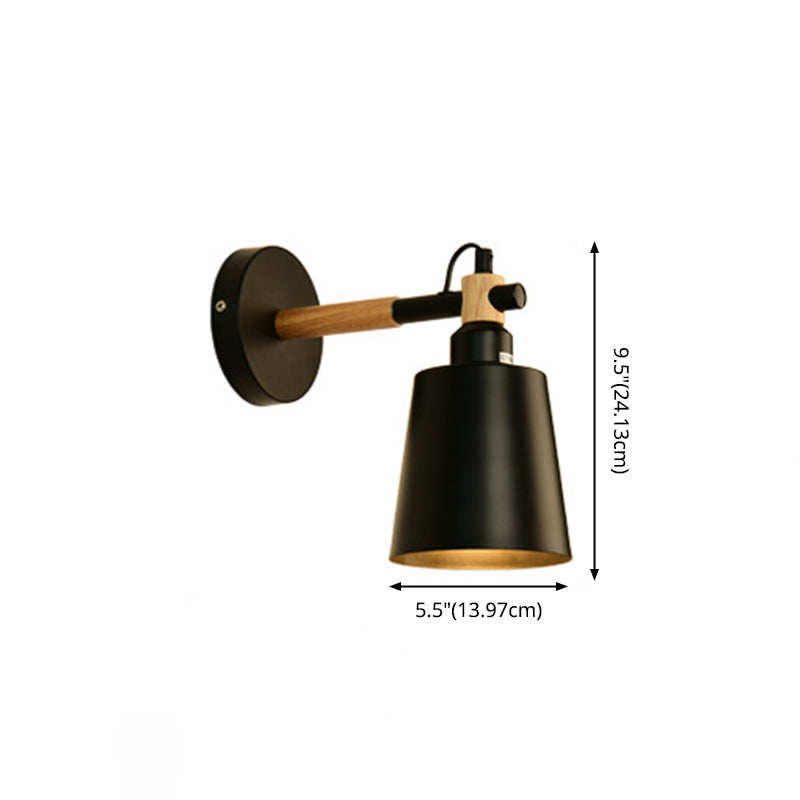 Lámpara de pared de macaron de hierro forjado en estilo de pared de domo de madera de estilo artístico moderno para espacios interiores