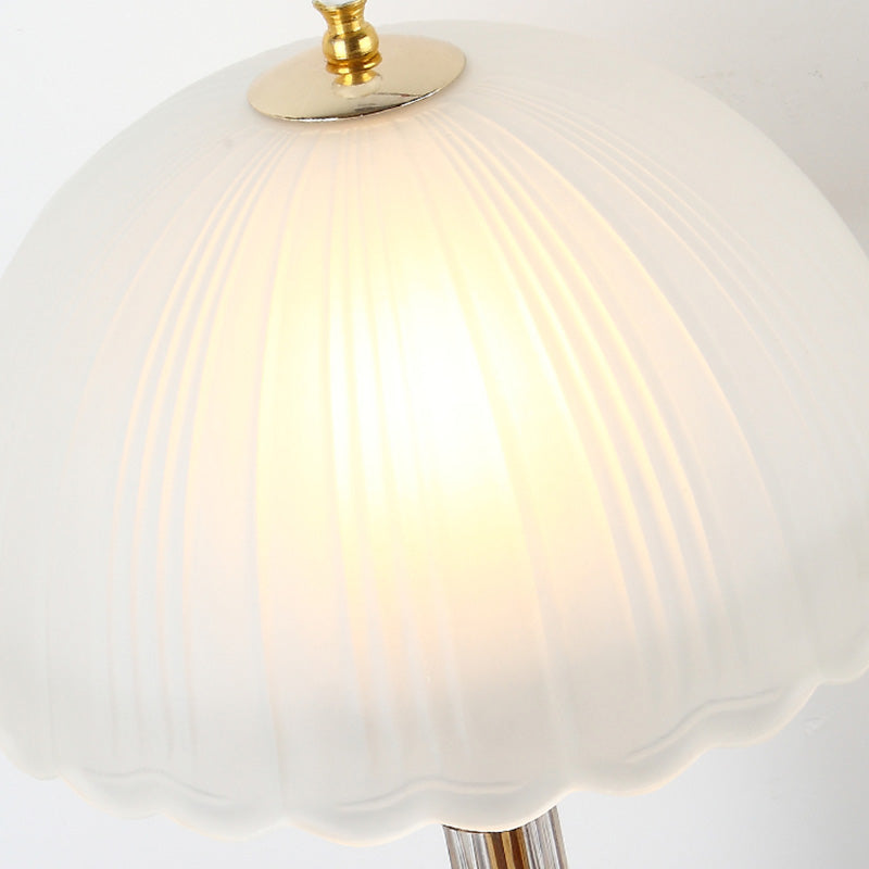 Lampada da tavolo a cupola in stile minimalista in vetro smerigliato per soggiorno singolo, lampada da notte in bianco