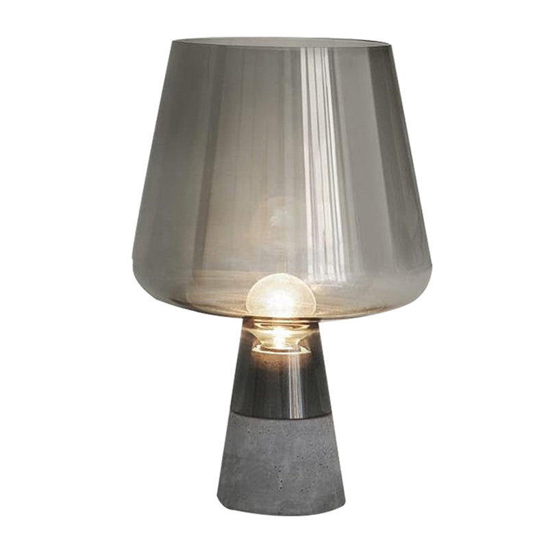 Lampada da comodino in vetro con lampada da tavolo affusolata ultramoderna per camera da letto