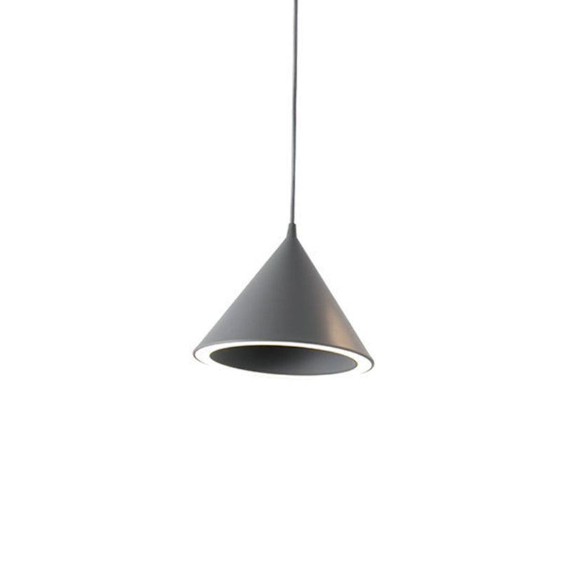 Light Aibture a ciondolo a led in stile Nordico cono con l'ombra metallica con tonalità metallica