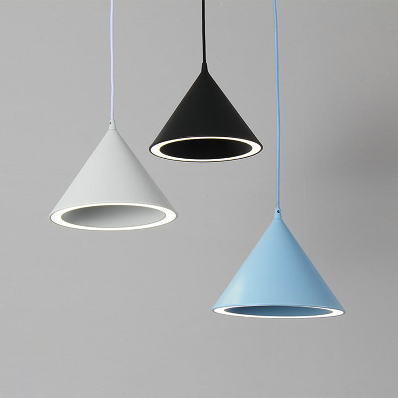 Light Aibture a ciondolo a led in stile Nordico cono con l'ombra metallica con tonalità metallica