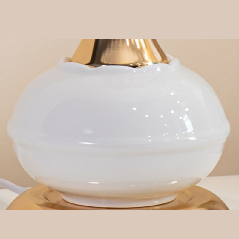Minimalistische Kuppel Schattentischlampe Gefriertes weißes Glas 1 Kopf Wohnzimmer Nachtlicht