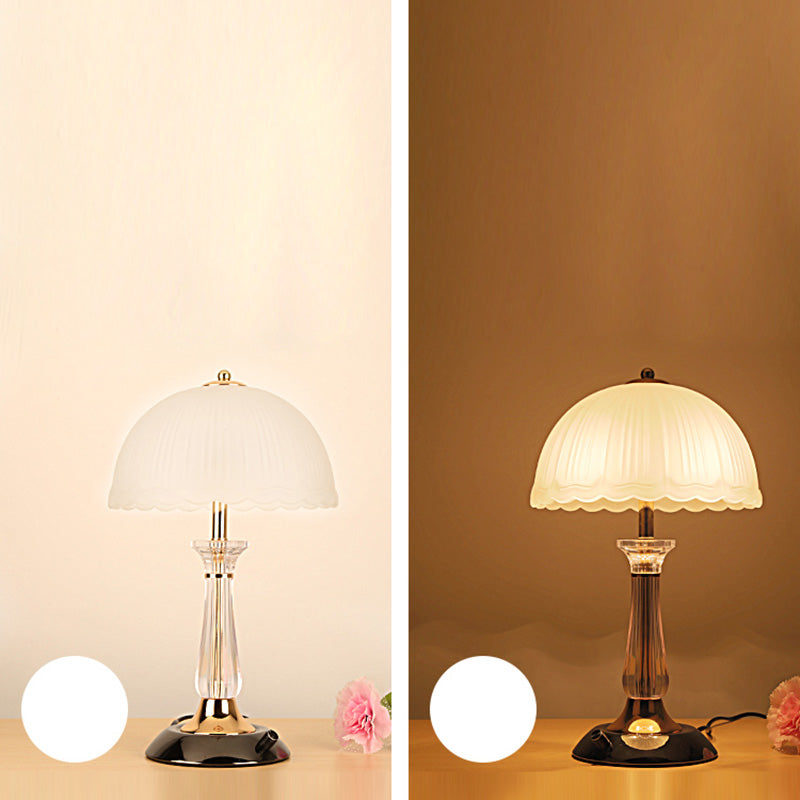 Ultra-moderne Einfachheit Domtisch Lampe weiße Glas Nachttisch-Lampe für Schlafzimmer