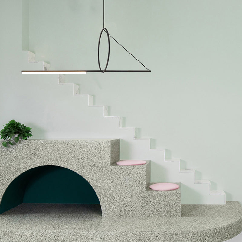 Lampada il lampadario in metallo lineare dell'illuminazione dell'isola a led moderna per sala da pranzo