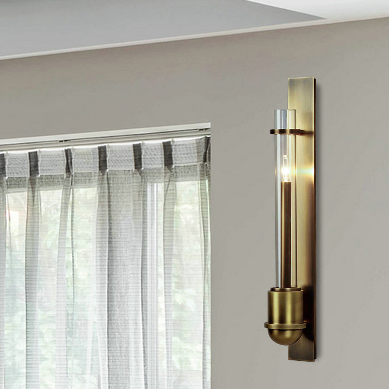 Lampe murale linéaire en verre clair