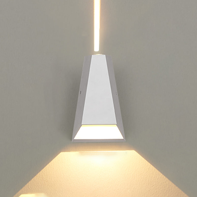 Luminaire mural géométrique en métal moderne à 1 lumière LED OUTDOOOR LET