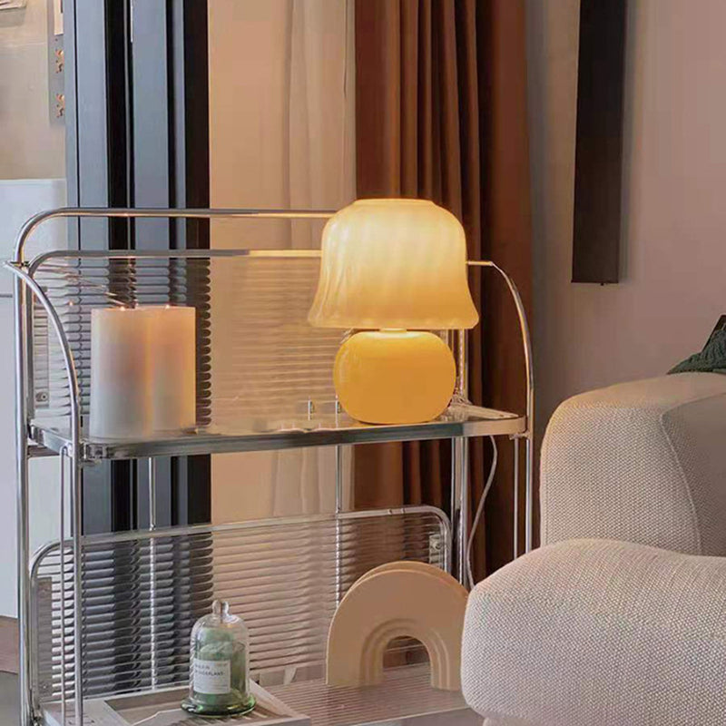 Ultra-modern Simplicity Mushroom Table Lamp Hand-Blown Glass Nightstand Lamp for Bedroom