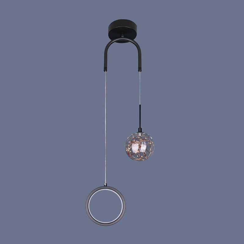 Verre contemporain circulaire et pendentif à la balle mené pour une salle à manger