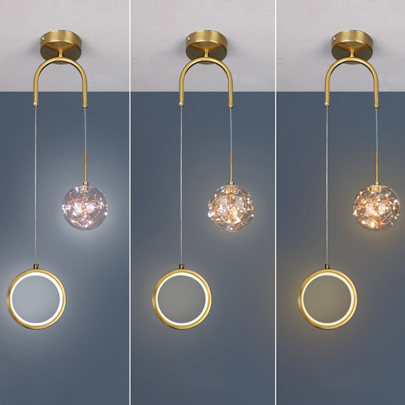 Verre contemporain circulaire et pendentif à la balle mené pour une salle à manger