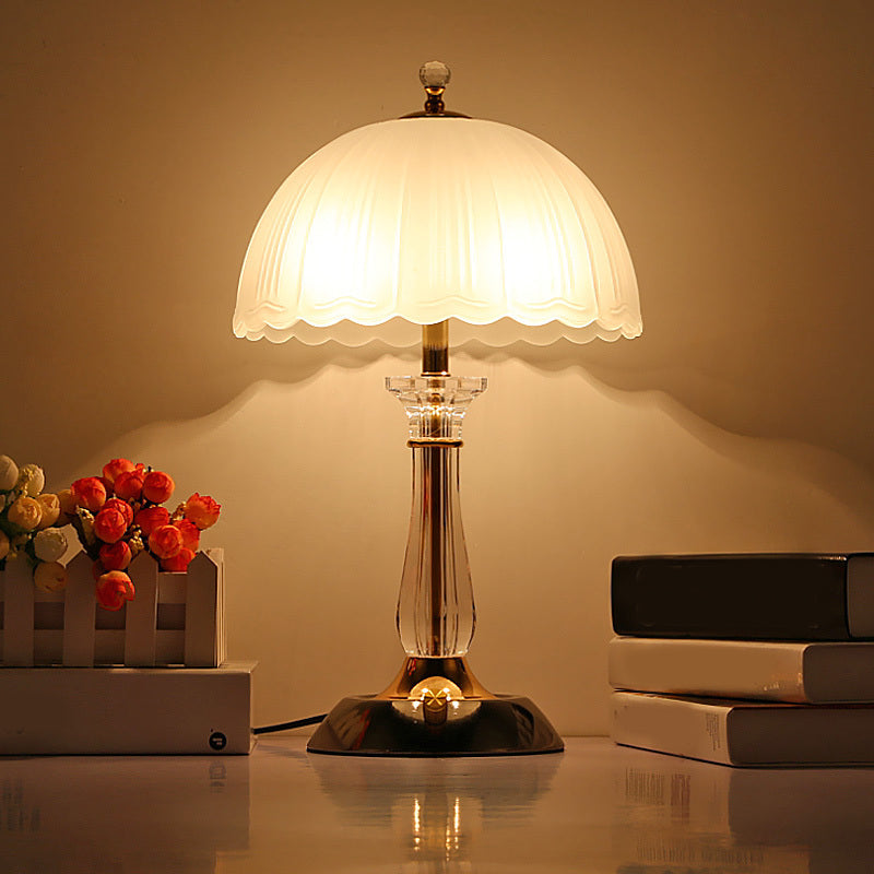 Ultra-moderne Einfachheit Domtisch Lampe weiße Glas Nachttisch-Lampe für Schlafzimmer
