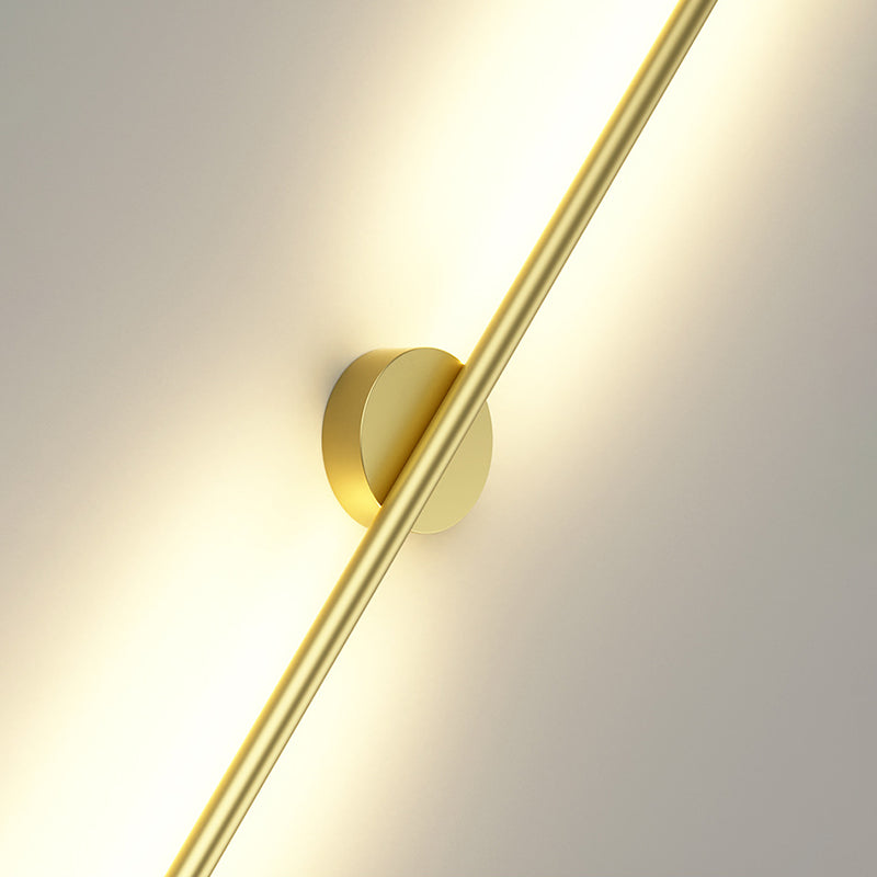 Linear Wall Mounted Light Fixture Minimalist-Style LED Metal Sconce Light Fixture