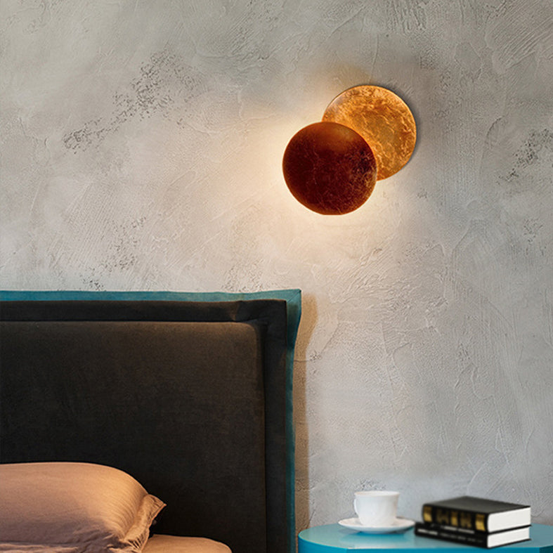 Lámpara de pared LED creativa moderna Luz de pared de hierro giratorio circular para espacios interiores