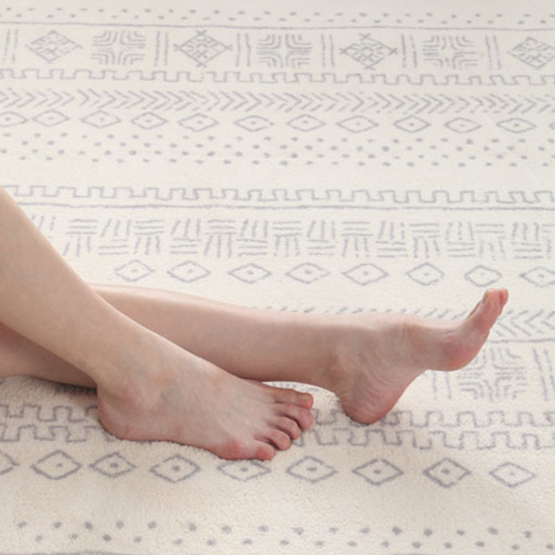 Simplicité Bloc de couleur irrégulière Tone blanc Tone Polyester Area Tapis Easy Care Rapier pour le salon