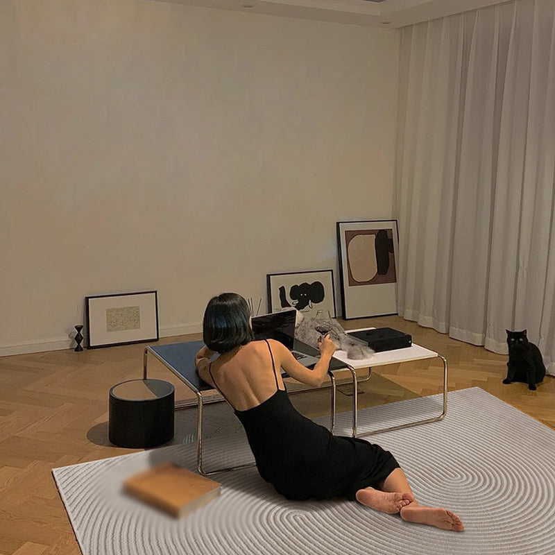 Grey Modern Area Carpet Polyester Stripe Pattern Rug Stain Resistant Area Rug for Home Decoration