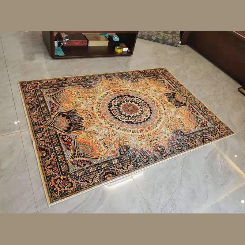 Nostalgia Ethnic Style Carpet Polyester Area Rug Stain Resistant Indoor Carpet for Living Room