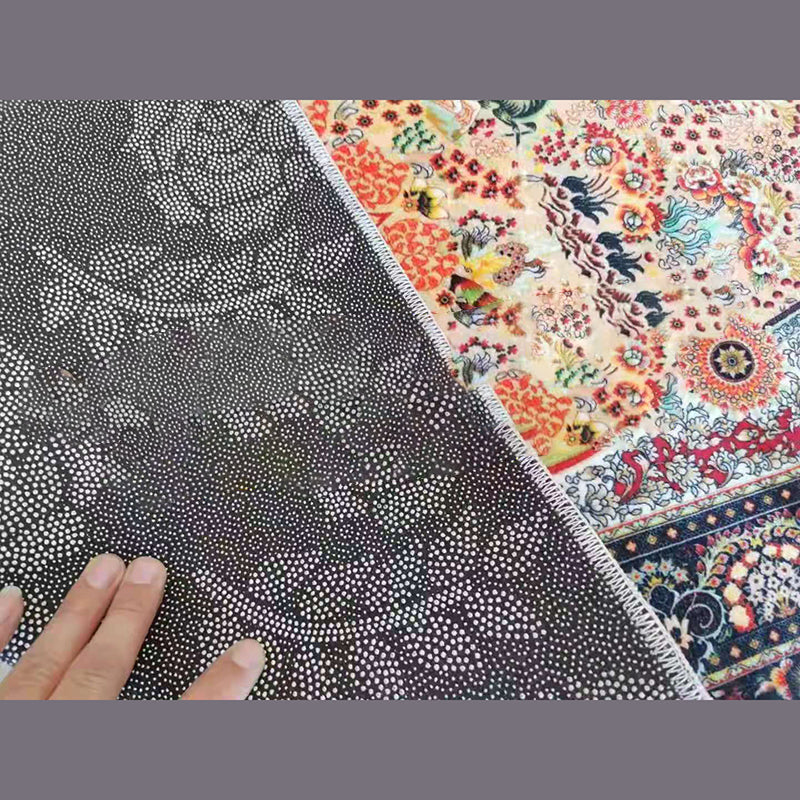 Nostalgia Ethnic Style Carpet Polyester Area Rug Stain Resistant Indoor Carpet for Living Room